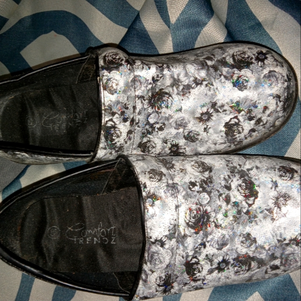 Nurse Clogs